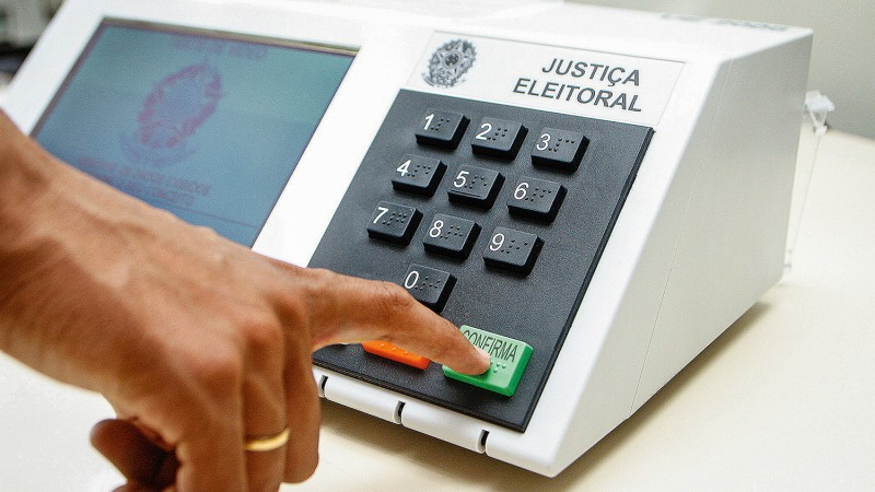 28 09 eleições urna